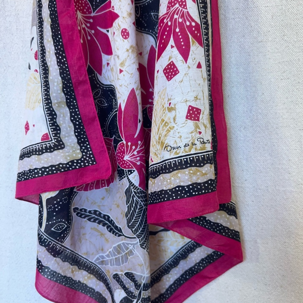 Vintage Oscar de la Renta Pink and Black Floral Cotton Scarf 30x30”